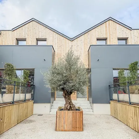 New O De La Baie - Vue - Poele - Spacieux Holiday home *